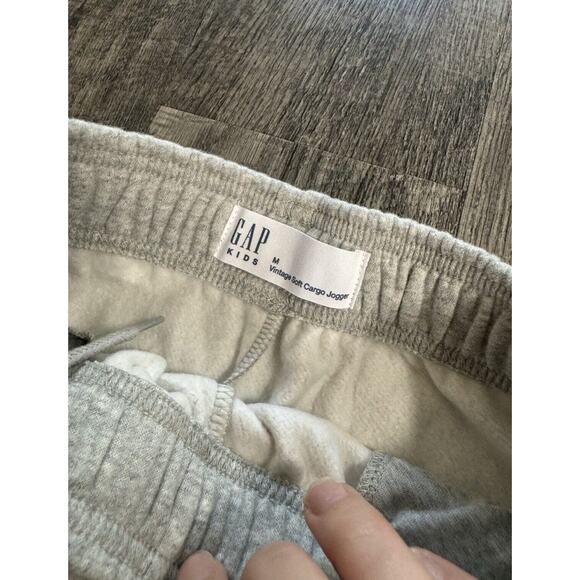 GAP Kids Soft Jogger Cargo Sweatpants (2) Pair Size M (8) Grey Ivory Girls Boys - Picture 2 of 10